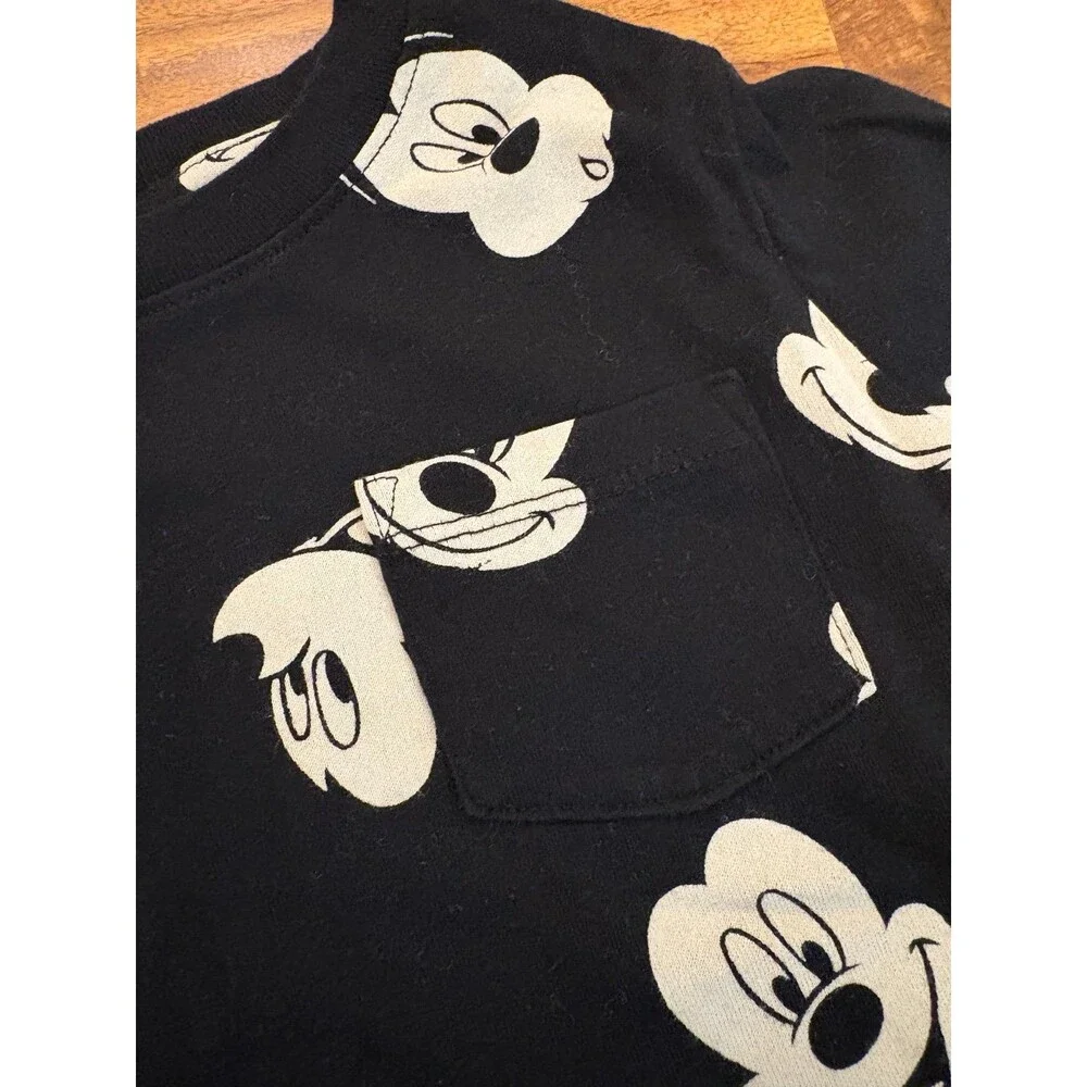 Baby Gap Disney Long Sleeve Shirt, Black Mickey Print, Size 4T